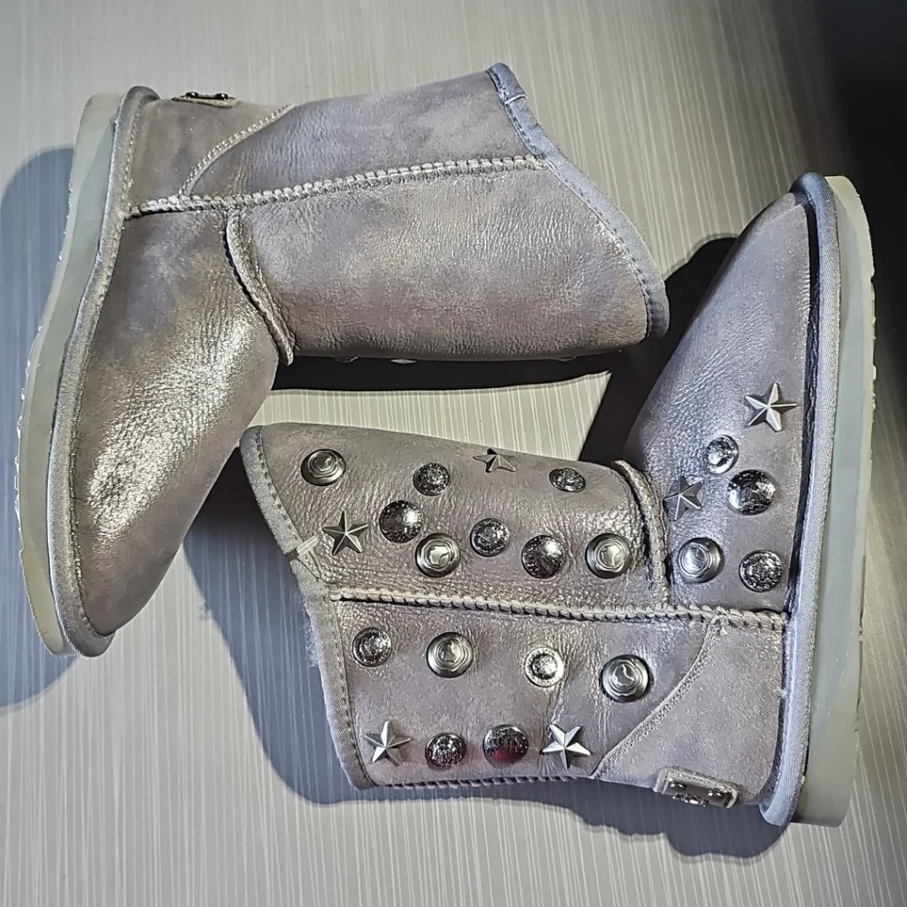 Australia Luxe Collective ANGEL Short Boots Women 6M Gray/Silver NEW Without Tag